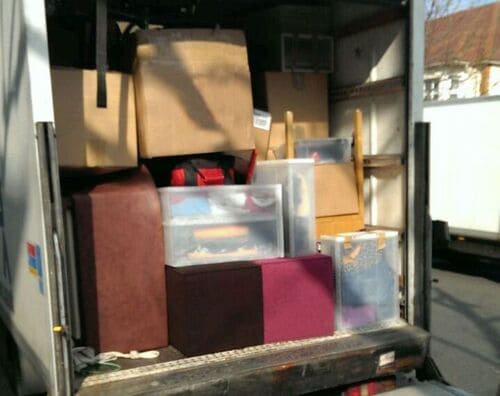 moving and storage EN10
